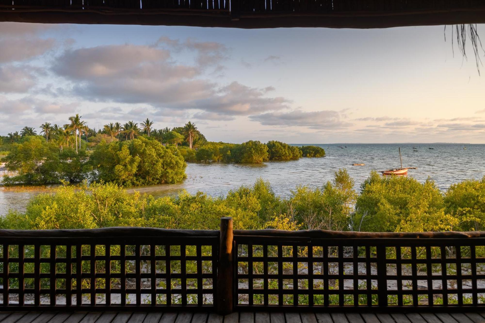 Ocean Pearl Beach Lodge Vilanculos Exterior foto